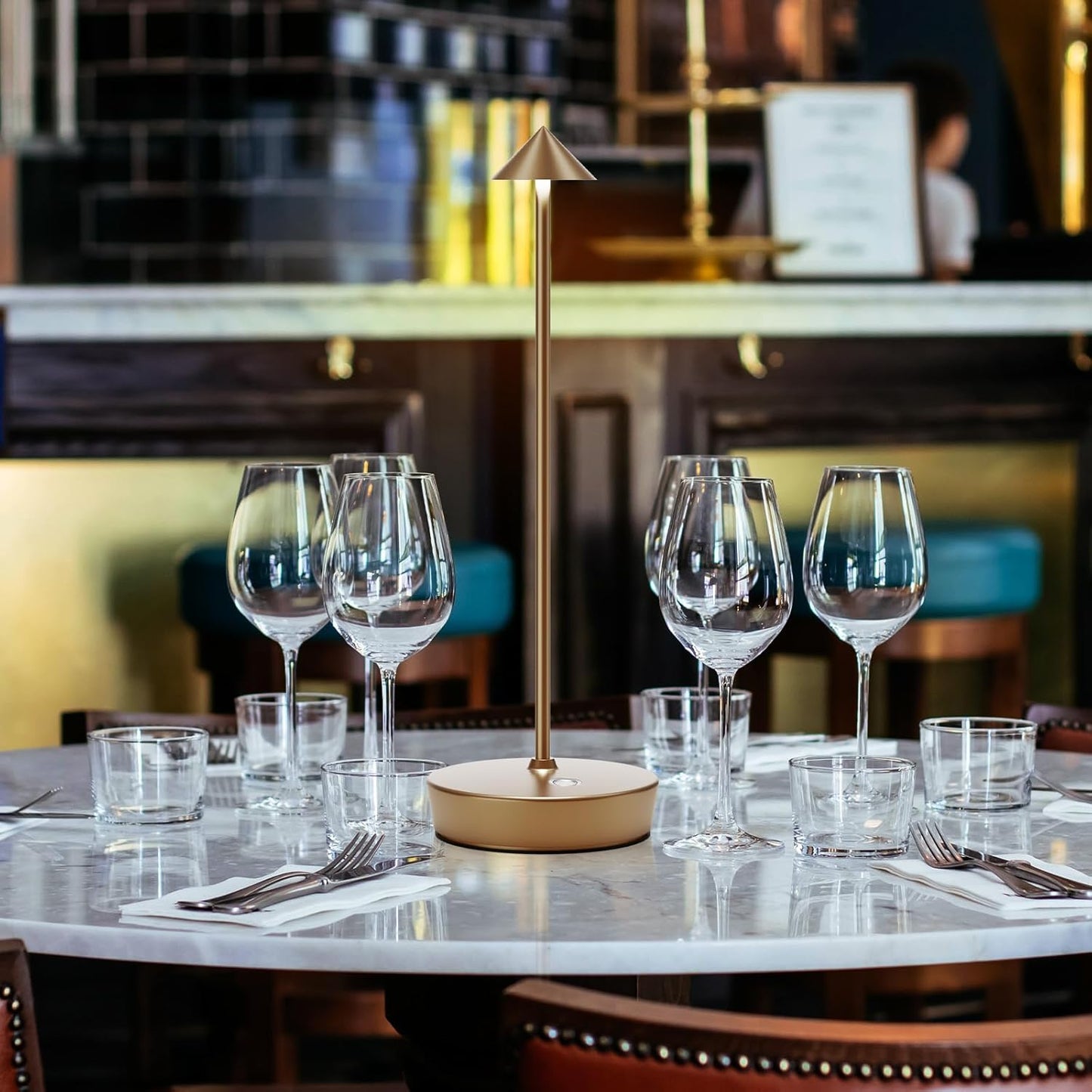 RECHARGEABLE TABLE LAMP | Stylish dining and atmospheric lighting