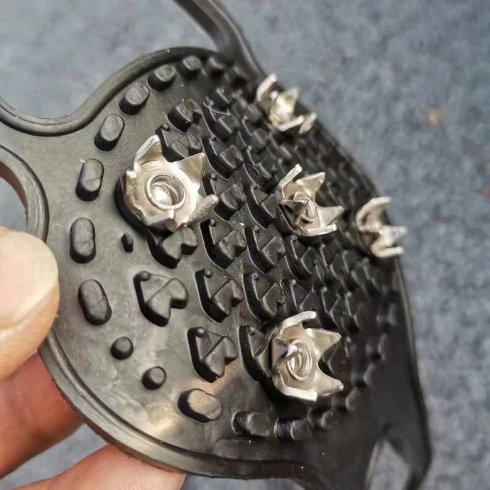 TrailGuard 5-Tooth Spikes | Maximum grip on icy surfaces