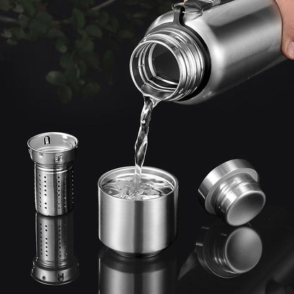 Stainless Steel Thermos Flask | The Perfect Companion for Hot and Cold Drinks