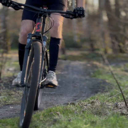 BikeGuard | Ultieme Bescherming voor Jouw Schenen bij het Mountainbiken!